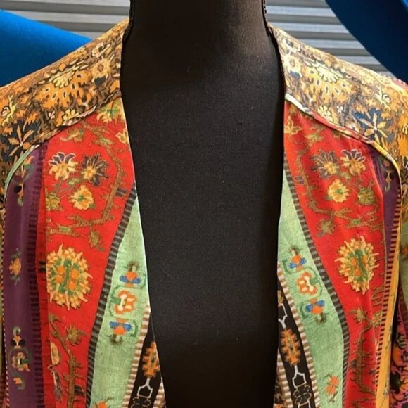 Satin Silk Komono - Picture 2 of 5